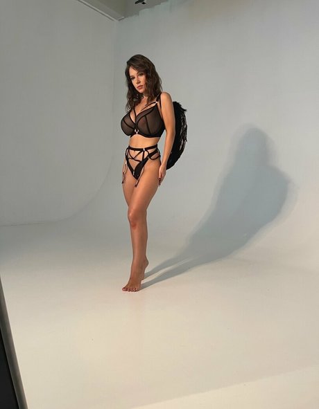 adrianafenice adult model pic