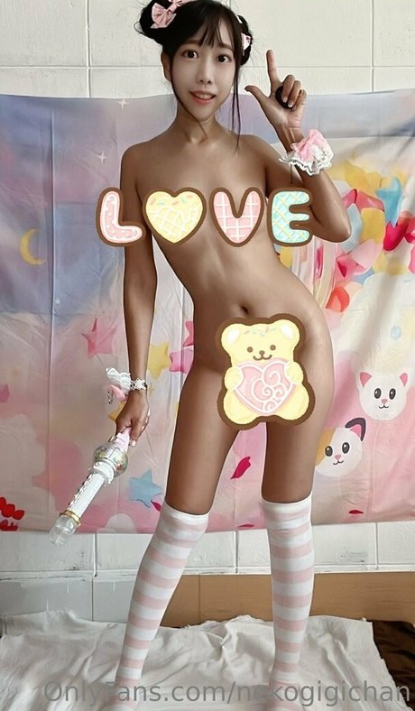 Nek0gigichan star pornographic photos