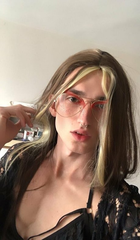 knastya98 model perfect image