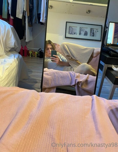 knastya98 model pornographic image