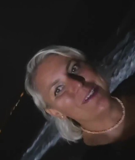 Laura Leonardi star beautiful photos