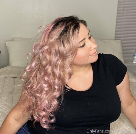 thickluxuryfree star nude galleries