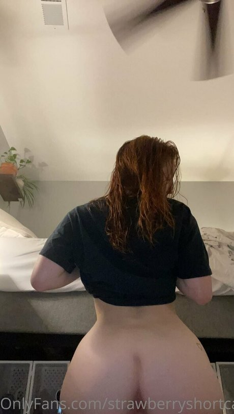 strawberryshortcakes420 star sexy pic