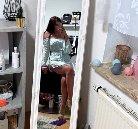 gelliii93_ model nice gallery