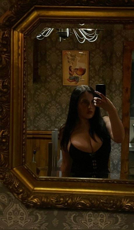 gtnlmts xxx pornstar pic