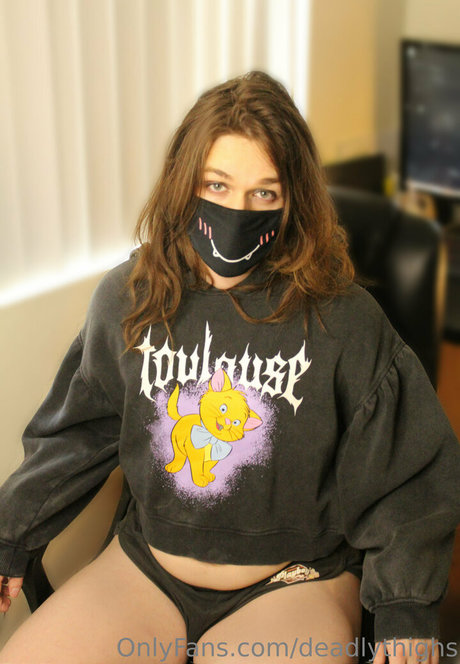 deadlythighs hot pornstar archive