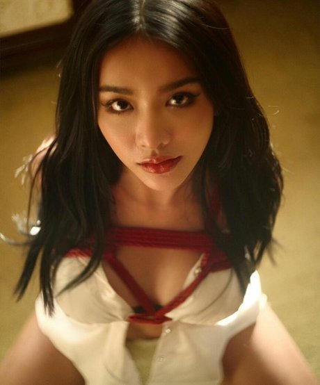 foxie way pornographic model archive