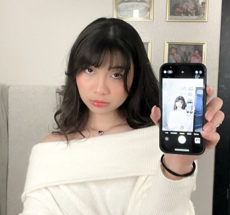 Trin Lovell adult star picture