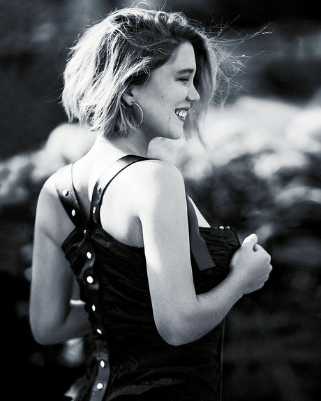 Lea Seydoux model sexy archive