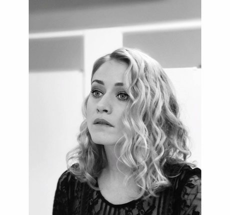 Olivia Taylor Dudley best star pictures