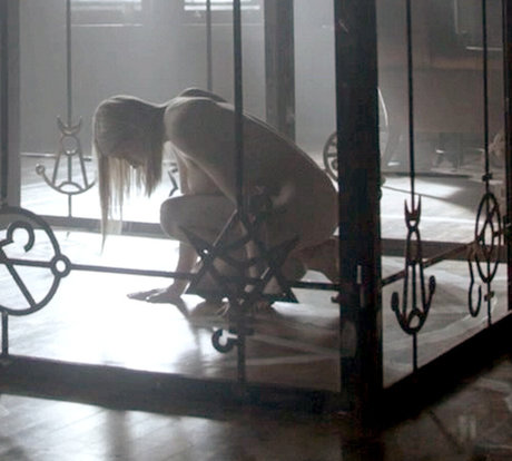 Olivia Taylor Dudley sexy model pic