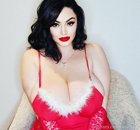 bklara111 erotic star picture