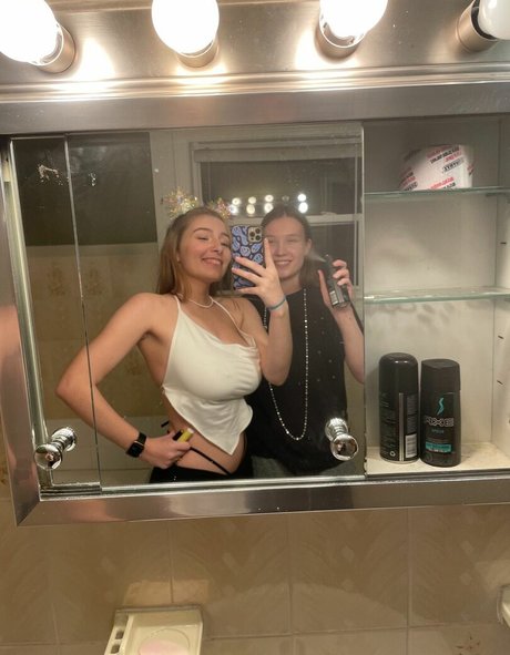 Sarao Sulli pornstar nudes image