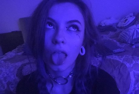 princessofhelle star naked pic