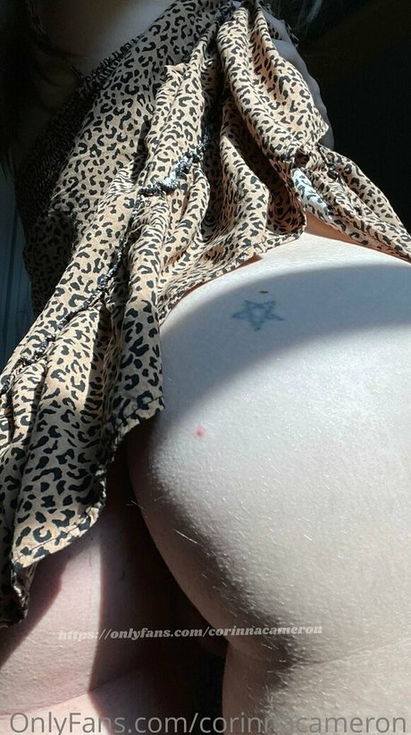 petitencreamyy high quality model pics