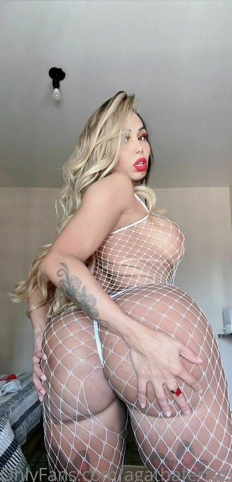 agathaferrazz model hd picture