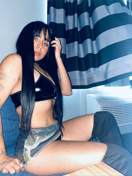 Jaky23 pornstar art img