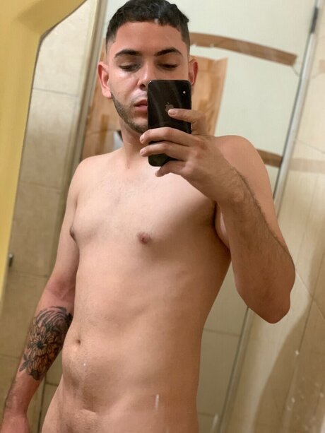 Richard Quintero star adult photos