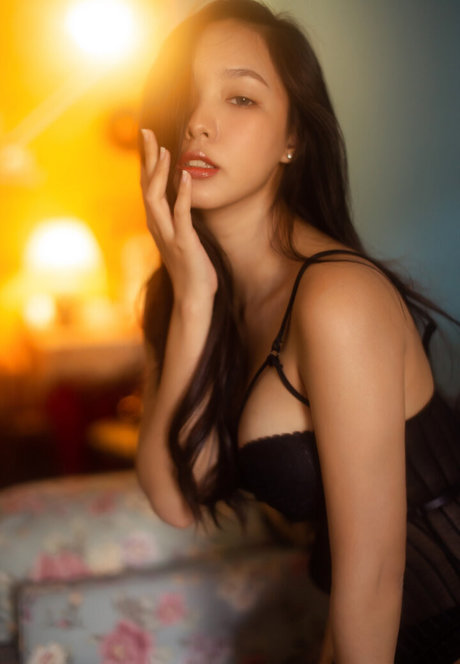 Nachpatcharawee naked star picture