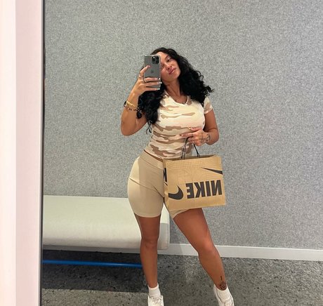 Sally Spice pornstar erotic archive