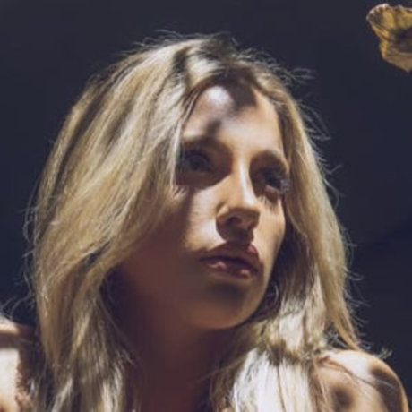 Antonella Mantovano pornstar top img