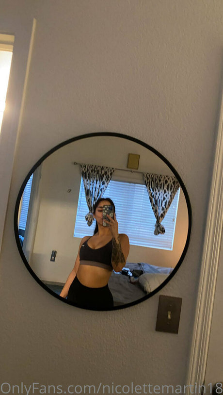 Lilibaby18 star sexy image