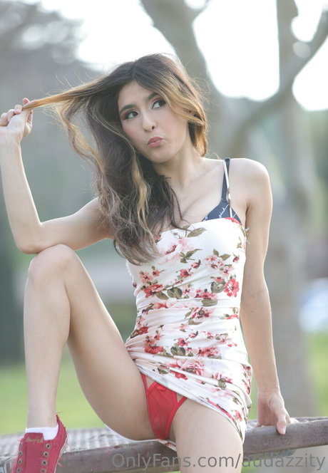 audazzity nudes actress pic