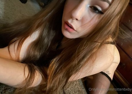 rottenbxby nice model gallery