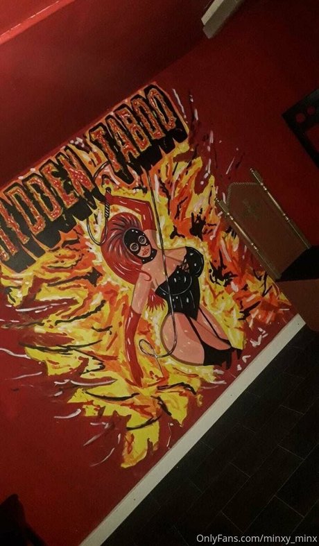 minxy minx model naked pictures