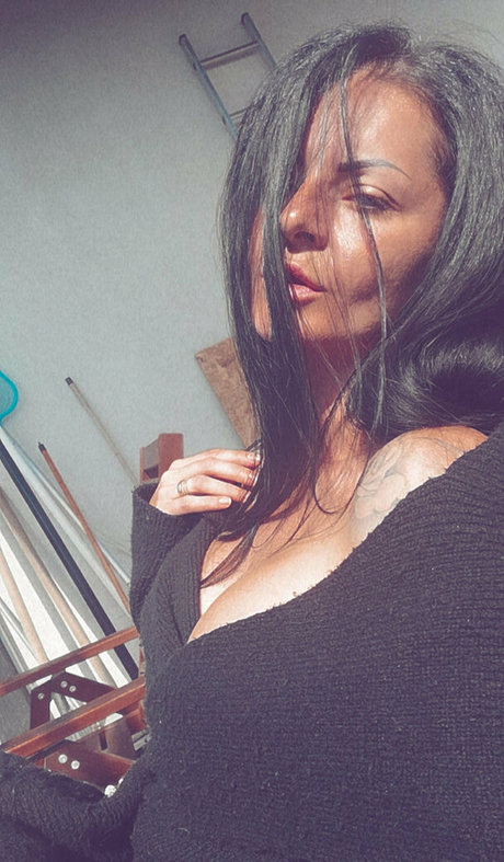 lory tatt star galleries