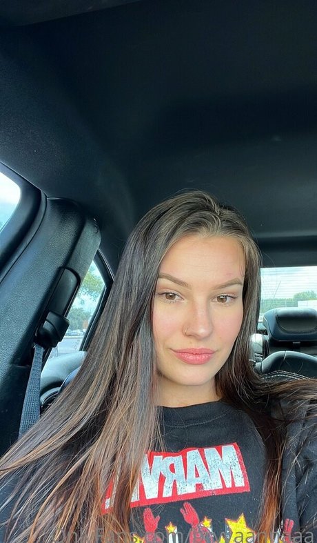bryyaannaaa hot model img