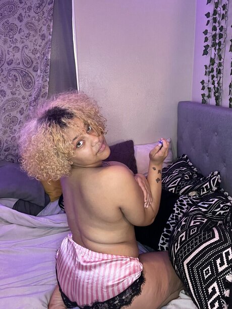Sweet like honey_ nudes actress gallery