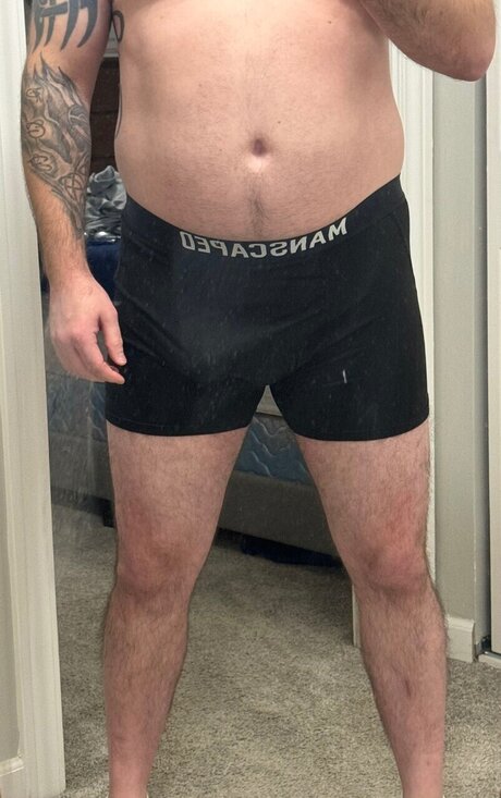 TatDude82 naked model pics