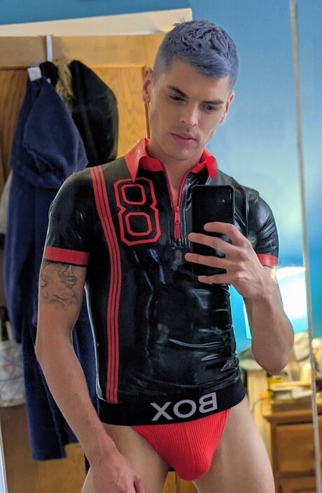 FFboi92 star erotic pic