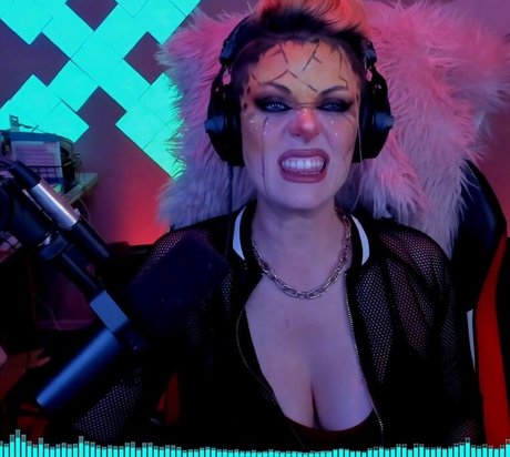 scxrlet64 star exclusive pics