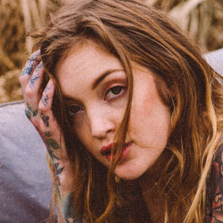 Torrie Blake hot star pics