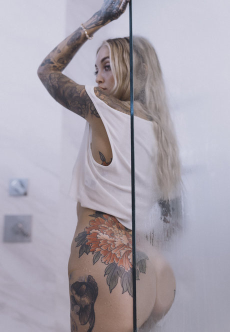 Torrie Blake sex model galleries