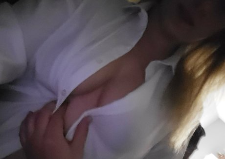 brizzybrawls pornstar naked photo