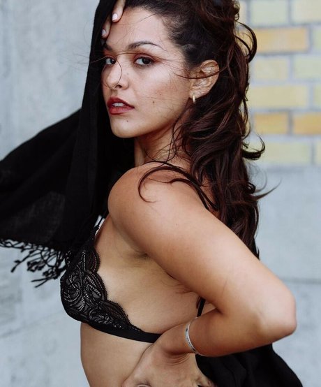 Humberly Gonzalez pornstar nice gallery