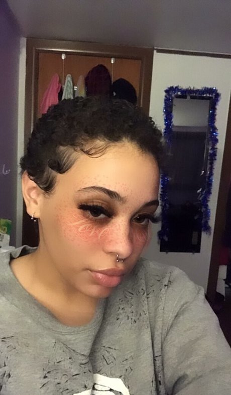 flowers pornographic model gallery