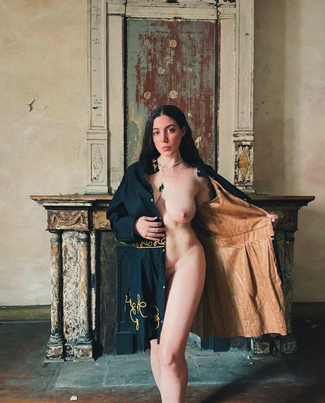 prettysadiereed free star photo