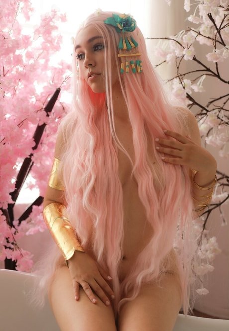 Hailie Rosie sexy actress photos