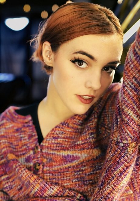 Hailie Rosie model nude pictures