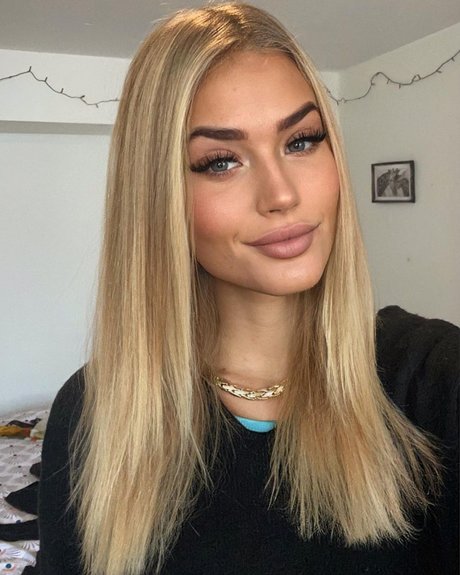 Lucie Gaumont beautiful pornstar gallery