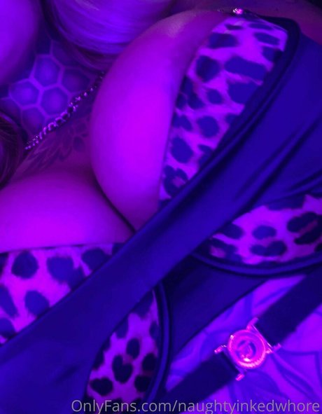 naughtyinkedwhore perfect star pic