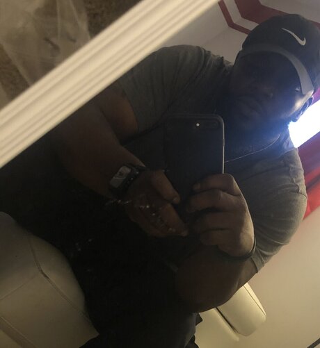 Chocolate Socks sex model pic