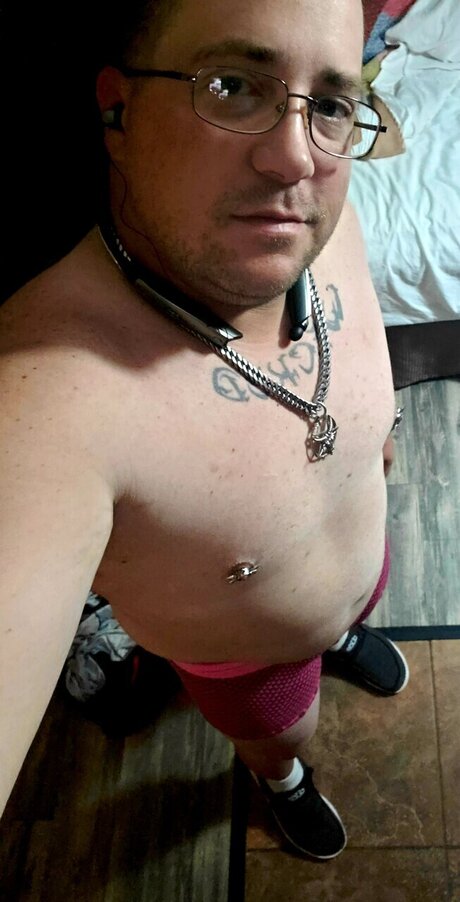 Kyle the Ripper naked model image
