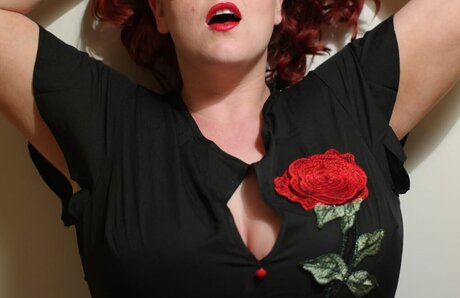 Victoria Dark sex model pictures