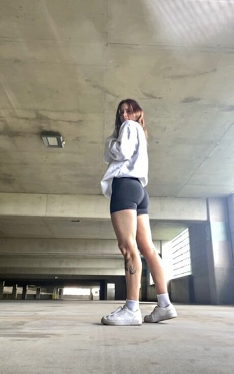 Steff top model picture