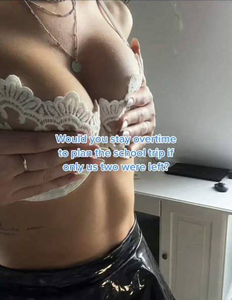 Jolina Davis star top pic